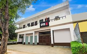 Hotel O Royal Classic